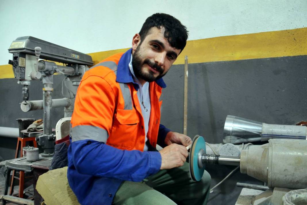 Bıçak değil, sanat eseri! Sivaslı ustanın bıçakları koleksiyonerler arasında kapış kapış gidiyor 9